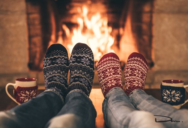 25 Ways to Make YourCamp Lejeune Home Feel Extra Cozy This Christmas